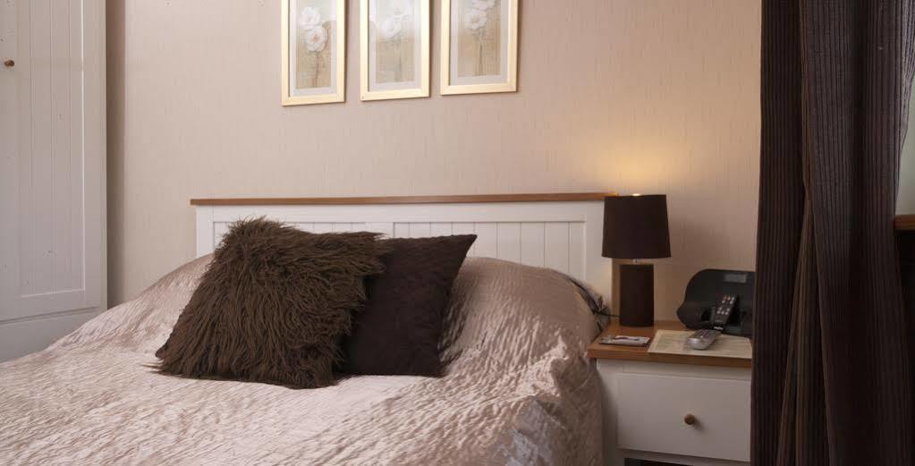 Bannerman Bed And Breakfast Inverness Exterior photo